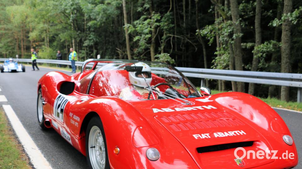 Motorsport zum Anfassen: Der „3. Friedenfelser-Berg-Classic-Preis 2018“ ist ein beeindruckendes Erlebnis für Starter und Zuschauer. Bild: bsc