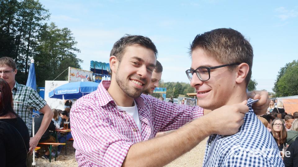 Die Tracht muss sitzen. Bild: Gabi Schönberger