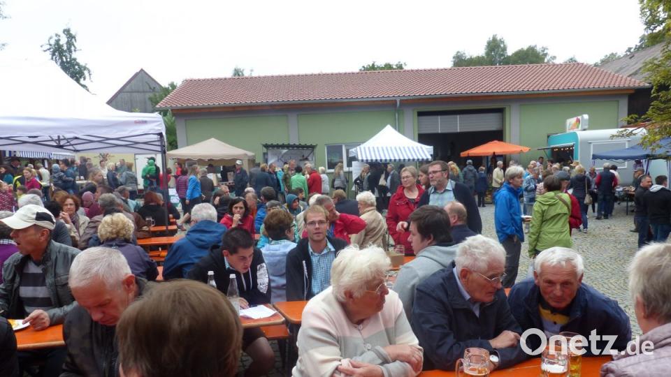 3000 Besucher erlebten natürliche Kost in fester und flüssiger Art Bild: sl