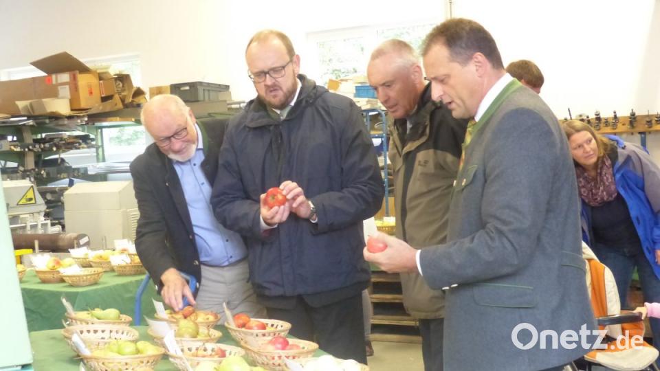 3000 Besucher erlebten natürliche Kost in fester und flüssiger Art Bild: sl