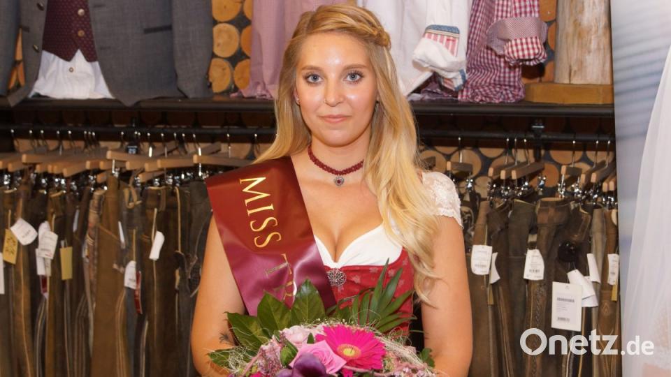Wahl der Miss Tracht 2018. Bild: Stefan Willeke