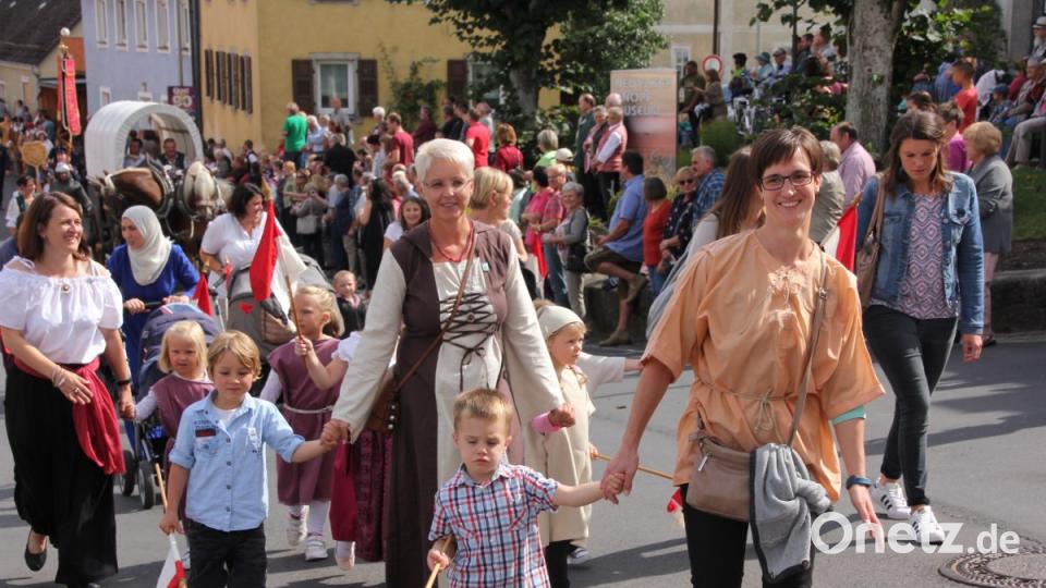 Sein 675-jähriges Jubiläum feiert die Stadt Bärnau mit einem großen Festzug. Bild: kro