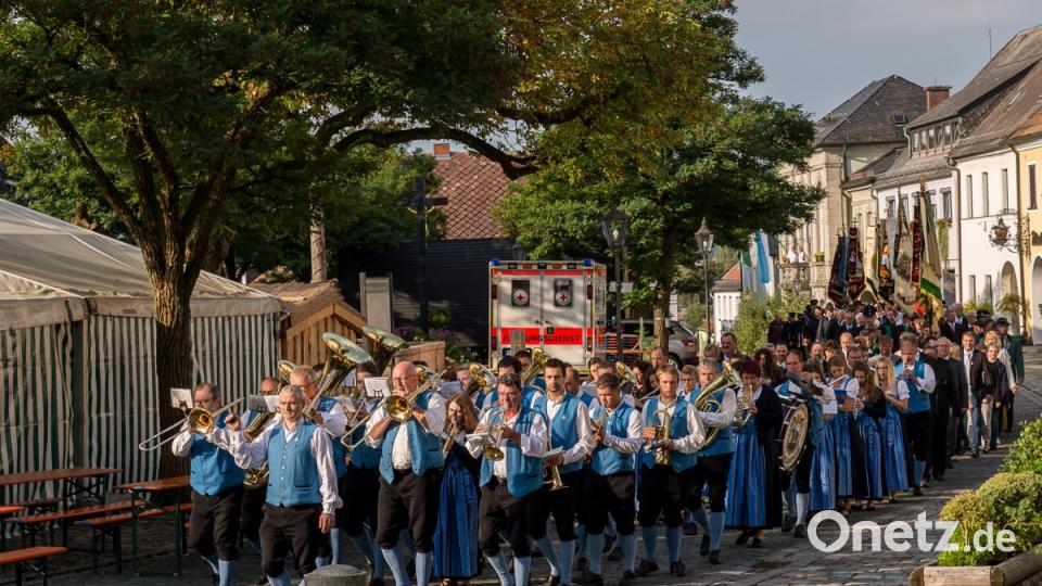 Festzug Bärnau Bild: Wolfgang Schwamberger