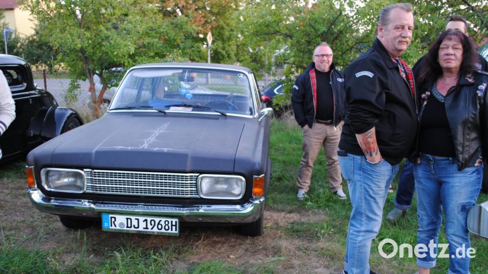 Das fünfte Rockabilly Fire in Neudorf bei Luhe war wieder ein voller Erfolg. So schön konnten nur die 50er Jahre gewesen sein. Bild: gag