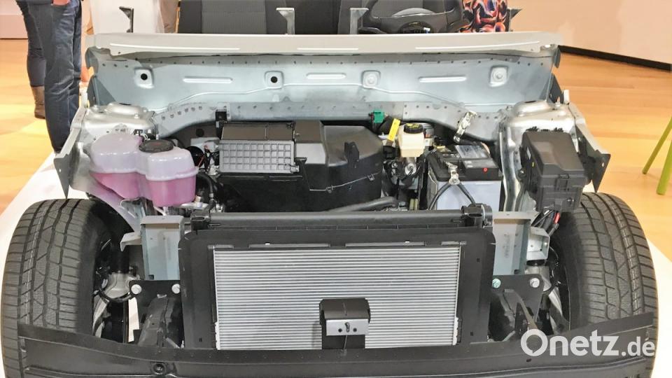 "Motorhaube" ist zukünftig der falsche Begriff. Im Vorderwagen ist kein Antrieb mehr zu finden. Das schafft Platz für neue Komponenten. Bild: bz