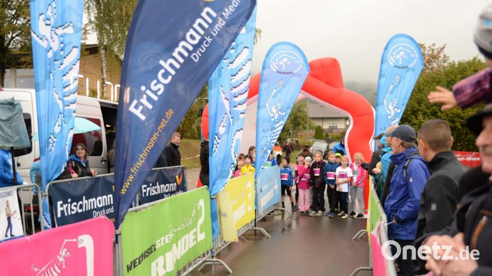 Startschuss für den Nachwuchslauf. Bild: brü