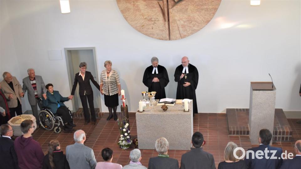 Nach einjähriger Generalsanierung wurde die evangelische Michaelskirche feierlich wieder eingeweiht. Bild: rgr