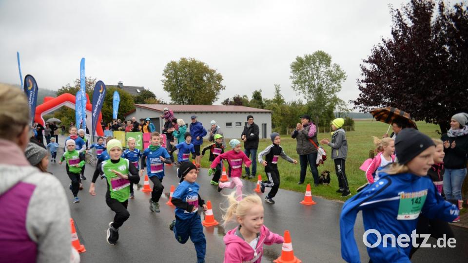 Startschuss für den Nachwuchslauf. Bild: brü