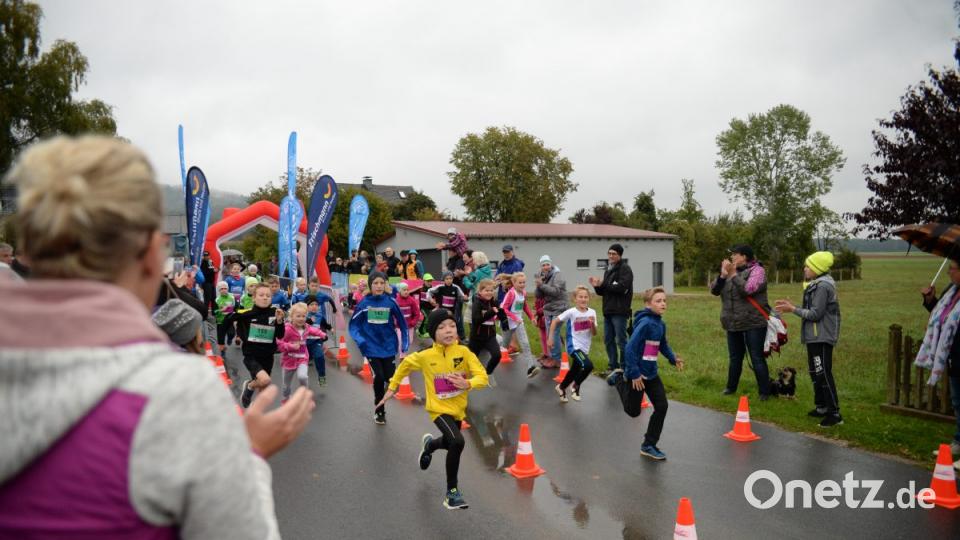 Startschuss für den Nachwuchslauf. Bild: brü