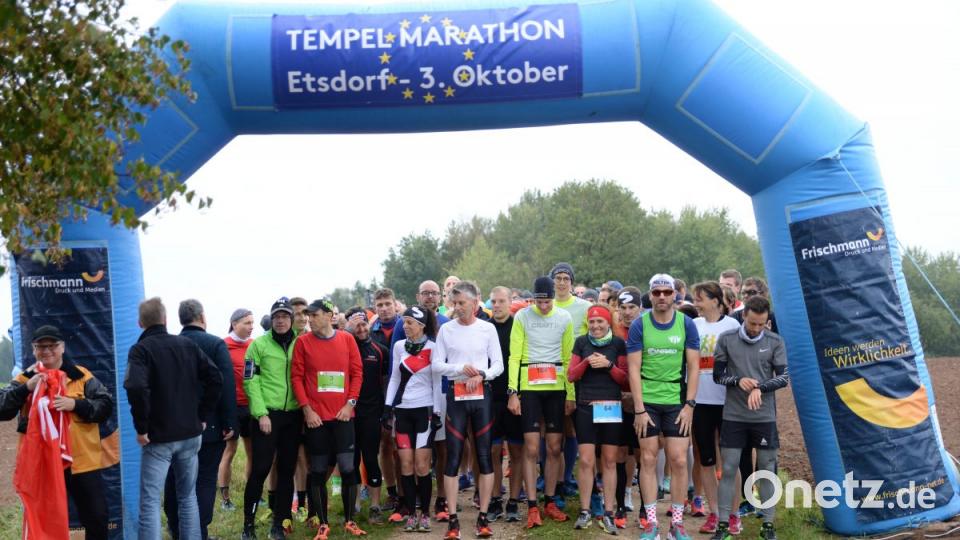 Start der 5. Auflage des Tempel Marathons in Etsdorf. Bild: brü