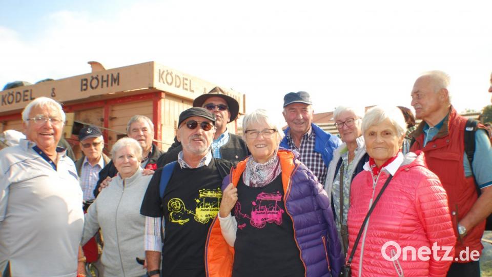 Auch Stammgäste mit Kartoffelfest-T-Shirts vom 10. Kartoffelfest waren wieder vor Ort. Bild: enz