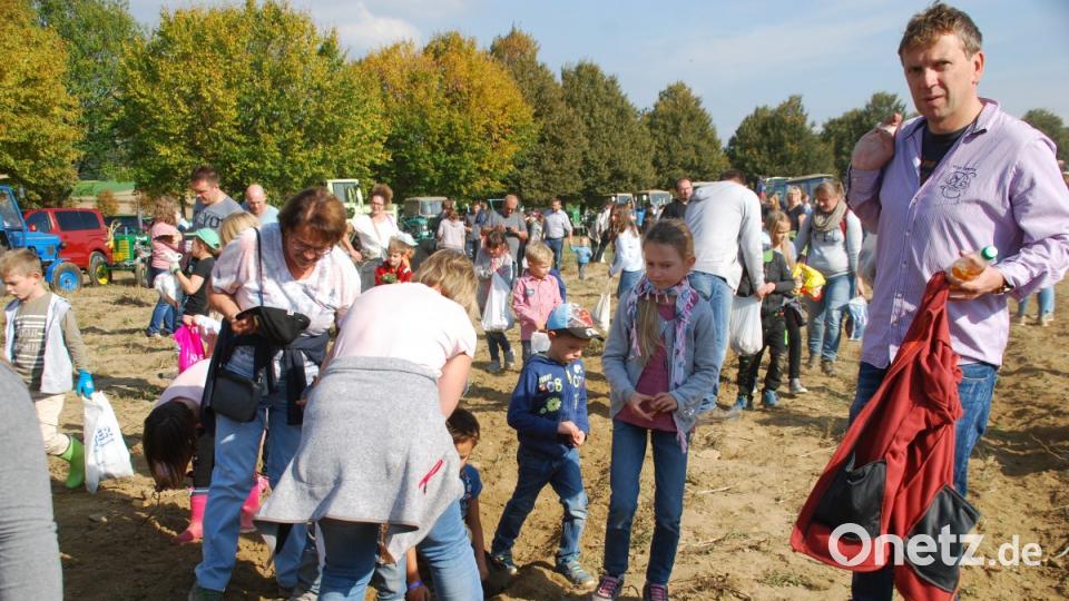 Mächtig was los war beim Kartoffelfest in Neualbenreuth. Bild: enz