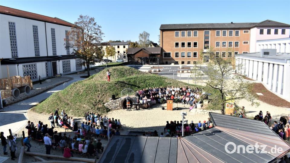 Der Schulhof von oben. Bild: rgr