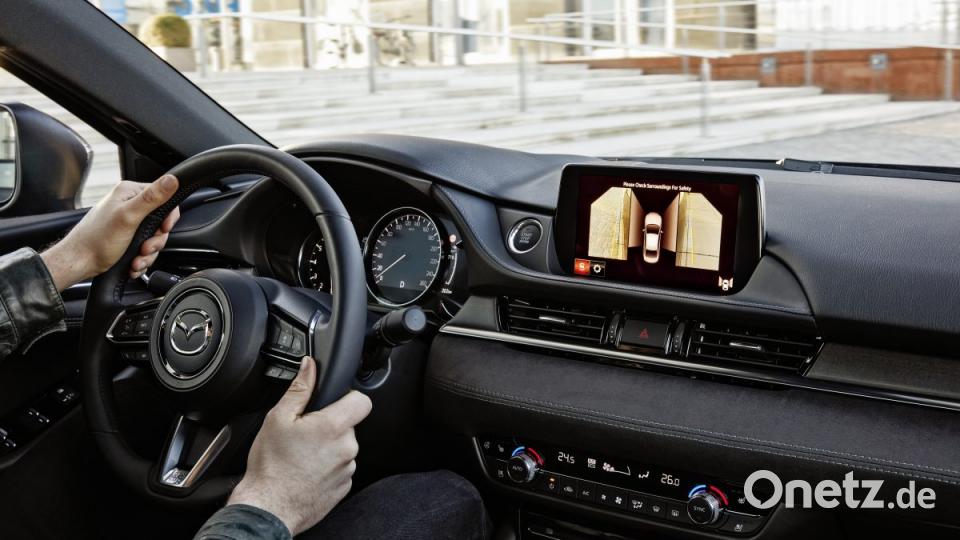 Mazda 6 Limousine und Kombi unterscheiden sich im Passagier-Raum nicht. Bild: Mazda