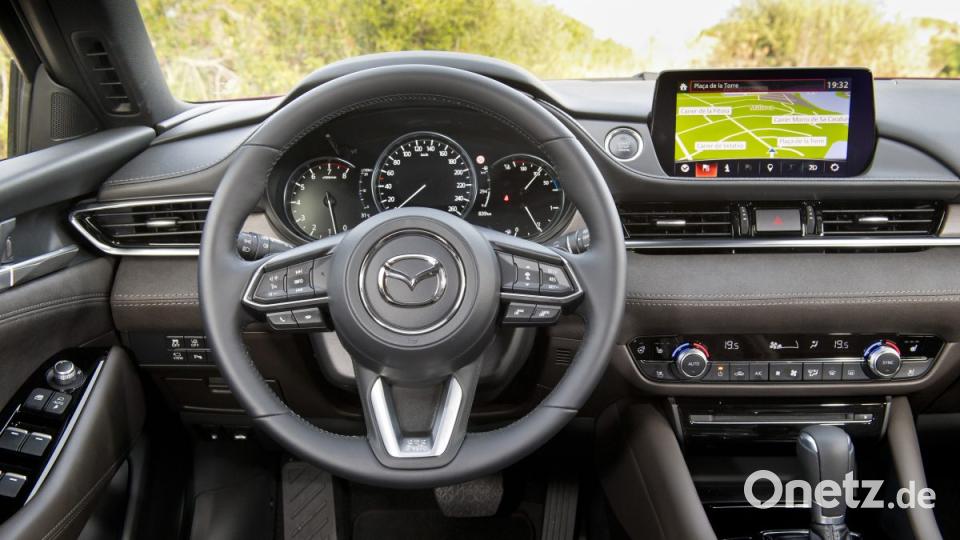 Mazda 6 Limousine und Kombi unterscheiden sich im Passagier-Raum nicht. Bild: Mazda