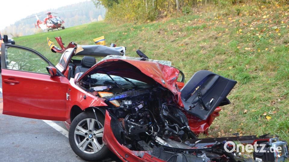 Der 55-Jährige aus dem Vogtland kam mit seinem 1er BMW laut Zeugenaussagen auf die Gegenfahrbahn. Bild: dob
