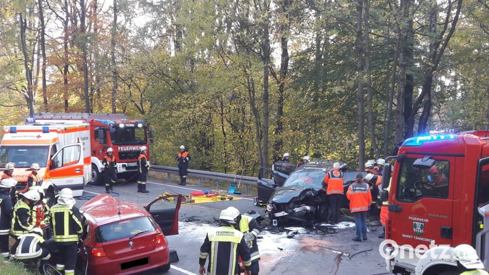 Nach einem Unfall war die B22 gesperrt. Bild: dob
