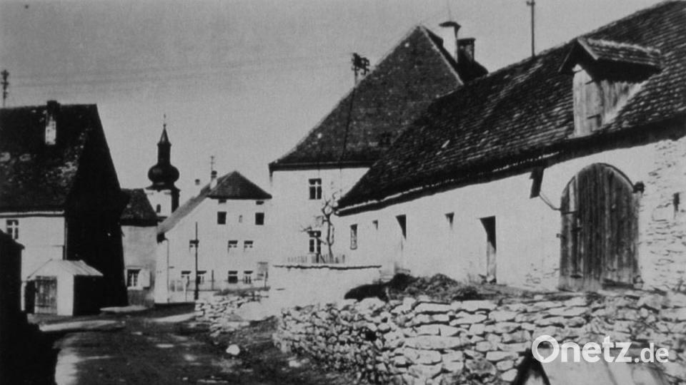 Das Prallerhaus mit Blick auf den Kirchturm der Pfarrkirche St. Jakobus. Bild: sön