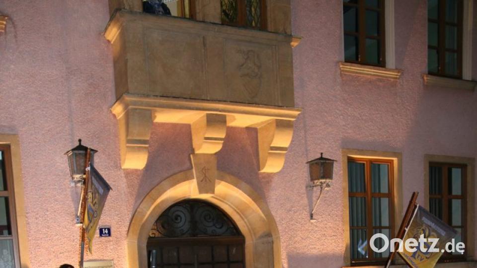 Der stärkste Mann der Welt sollte mit Muskelkraft die Pforte öffnen. Bild: sne