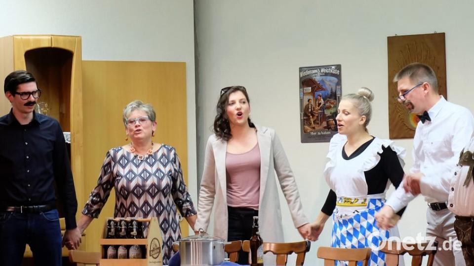 Lieber Gott, verschone uns vor Tanten und ähnlichen Verwandten. Bild: wlr