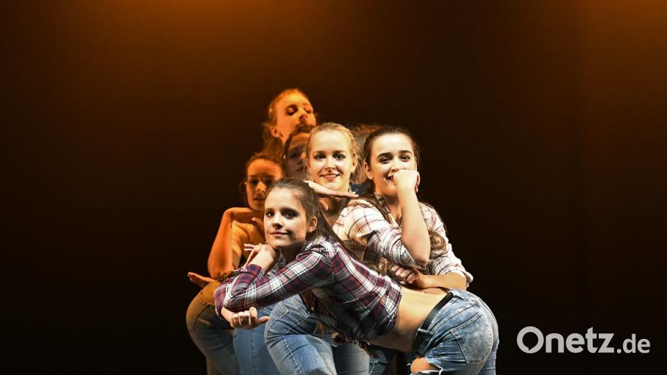 Medifit-Aufführung Tanz &amp; Ballett &quot;Passion&quot;
im Stadttheater Amberg Bild: Petra Hartl