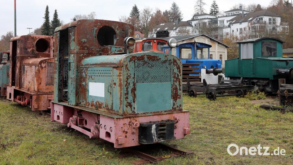 Amberger Kaolinbahn (AKB) hat Zuwachs bekommen. Der Umzug der Fahrzeuge von Regensburg nach Amberg ist weitestgehend abgeschlossen. Bild: Wolfgang Steinbacher