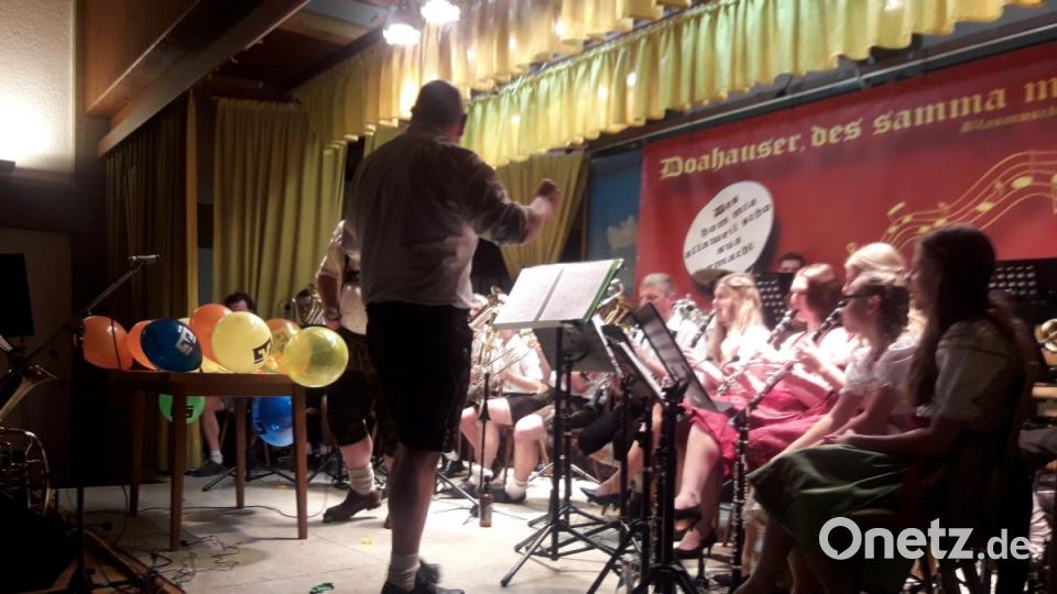 Eindrücke vom 7. Blasmusikabend der Blaskapelle Thanhausen in der Mehrzweckhalle Bild: rdh