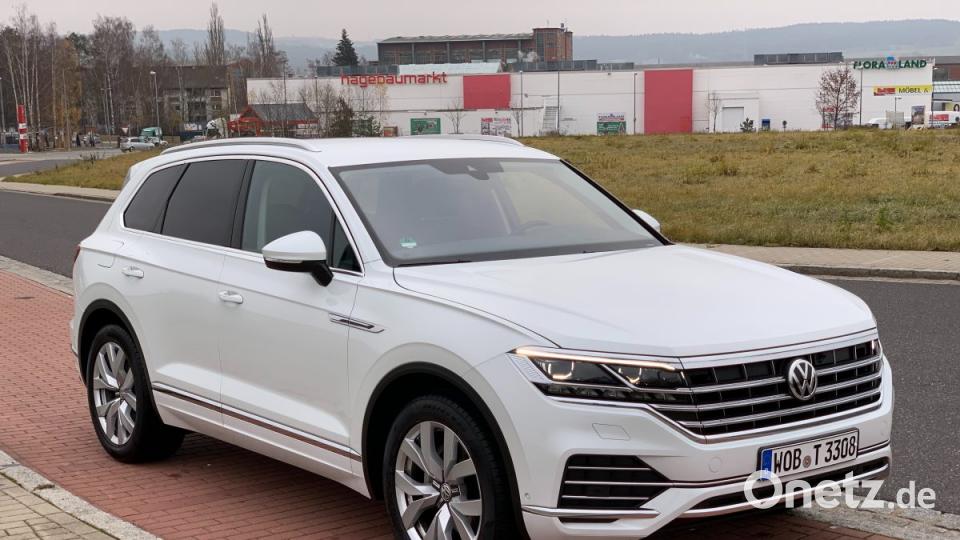 VW Touareg WOB-T 3308 3,0l V6 TDI SCR 210 kW (286 PS) 8-Gang-Automatik (Tirptronic), Oryxweiß Perlmutteffekt Bild: Michael Ascherl