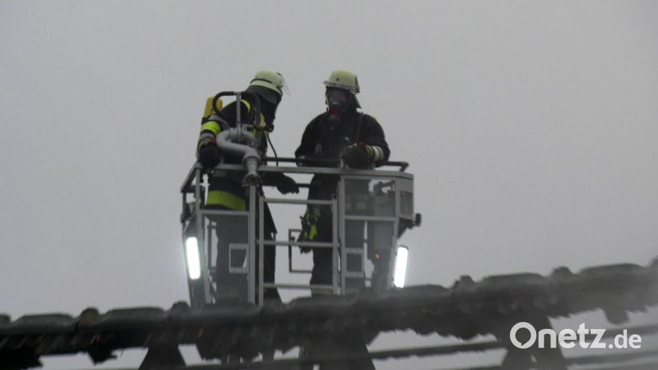 Brand auf einem Bauernhof in Wetzldorf Bild: rw