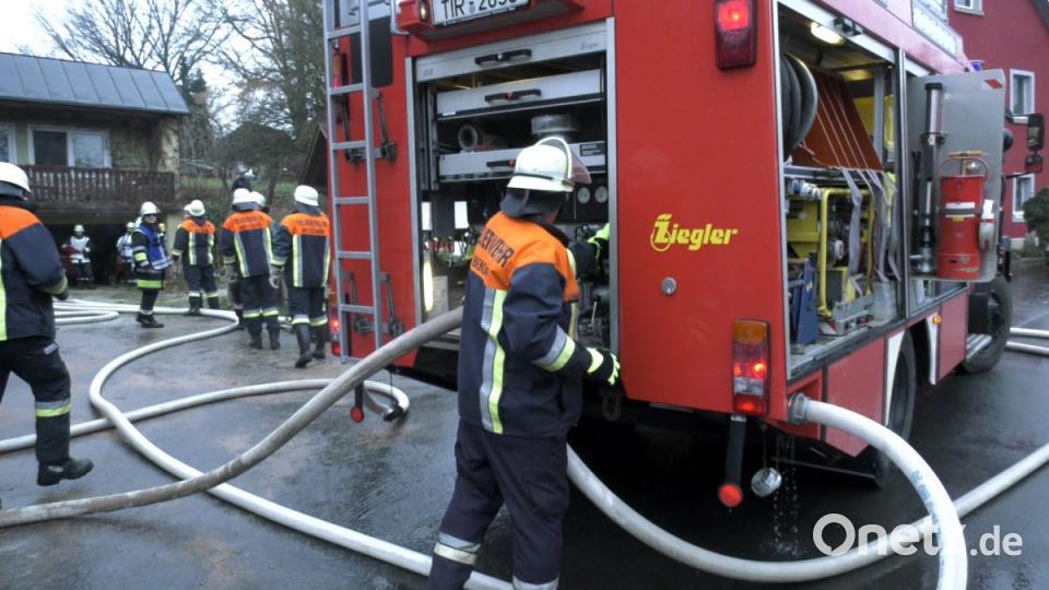 Brand auf einem Bauernhof in Wetzldorf Bild: rw