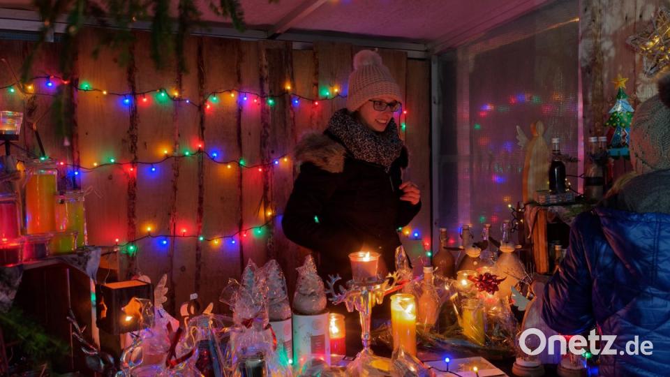 Wer am Samstag den Tirschenreuther Weihnachtsmarkt besuchte, hat alles richtig gemacht. Es blieb nämlich trocken und auch die Temperaturen waren sehr erträglich. Am Sonntag trübten über weite Strecken Regen und Wind das Vergnügen. Bild: tr