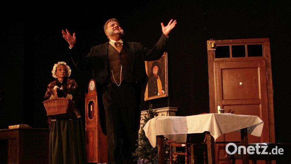 Amateurtheater Marktredwitz-Dörflas: &quot;Fröhliche Weihnachten, Mr. Scrooge&quot;. Bild: wro