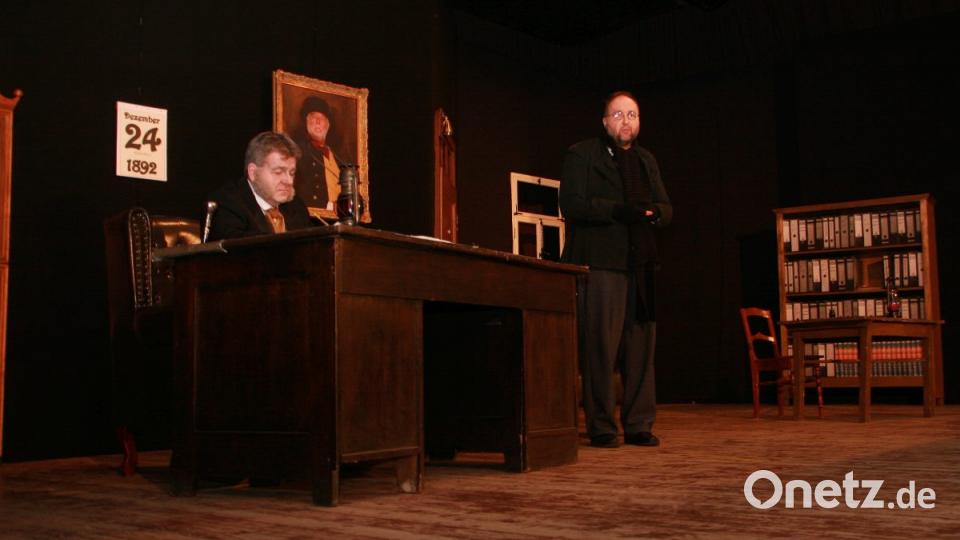 Amateurtheater Marktredwitz-Dörflas: &quot;Fröhliche Weihnachten, Mr. Scrooge&quot;. Bild: wro