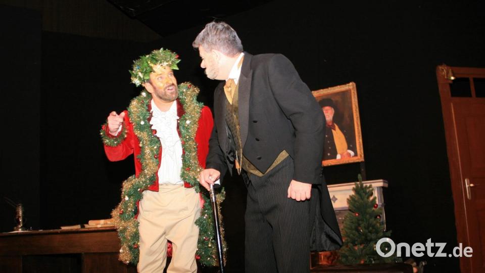 Amateurtheater Marktredwitz-Dörflas: &quot;Fröhliche Weihnachten, Mr. Scrooge&quot;. Bild: wro