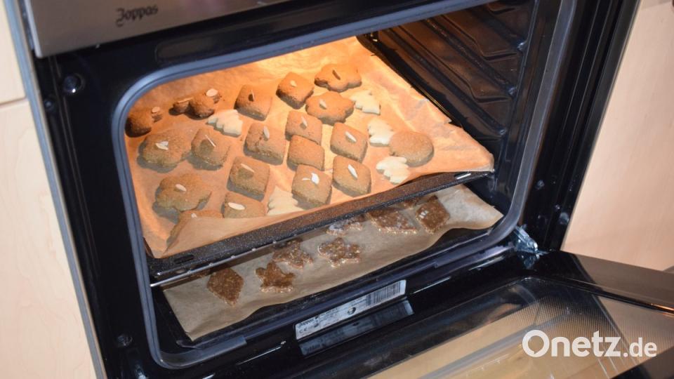 Weniger einfach als gedacht: Lebkuchenhaus backen Bild: gld