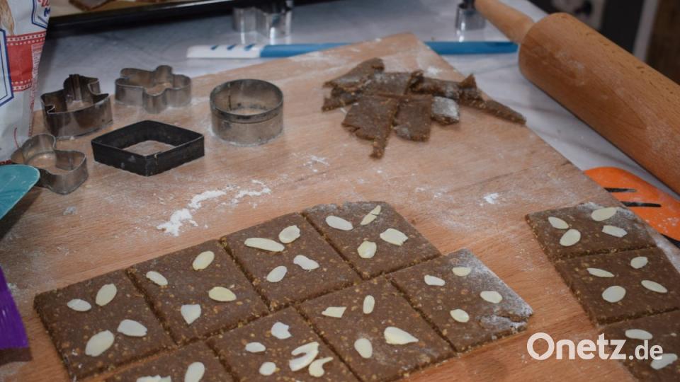 Weniger einfach als gedacht: Lebkuchenhaus backen Bild: gld