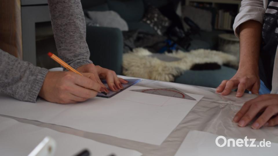 Weniger einfach als gedacht: Lebkuchenhaus backen Bild: gld