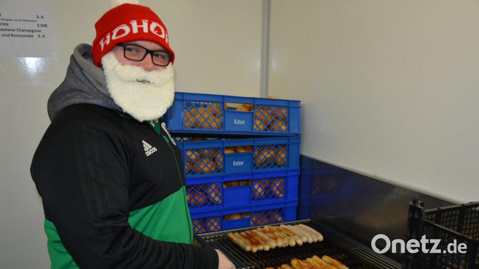 Mit irdischen Aufgaben ist dieser Nikolaus betraut. Bild: jr