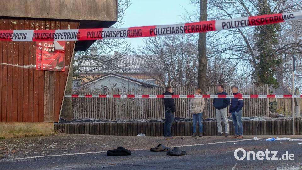 Polizei und Rettungskräfte waren mit einem Großaufgebot am Ort des Geschehens. Bild: wd