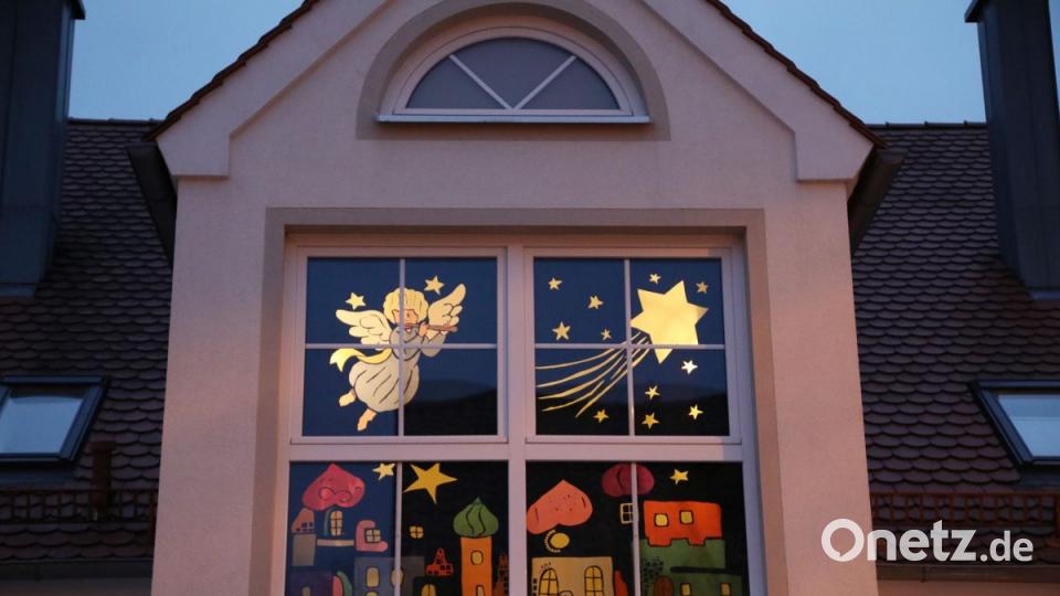 Ob Neu- oder Altbau: Die Rottendorfer hatten sich mit ihren Fensterbildern viel Mühe gegeben. Bild: Götz