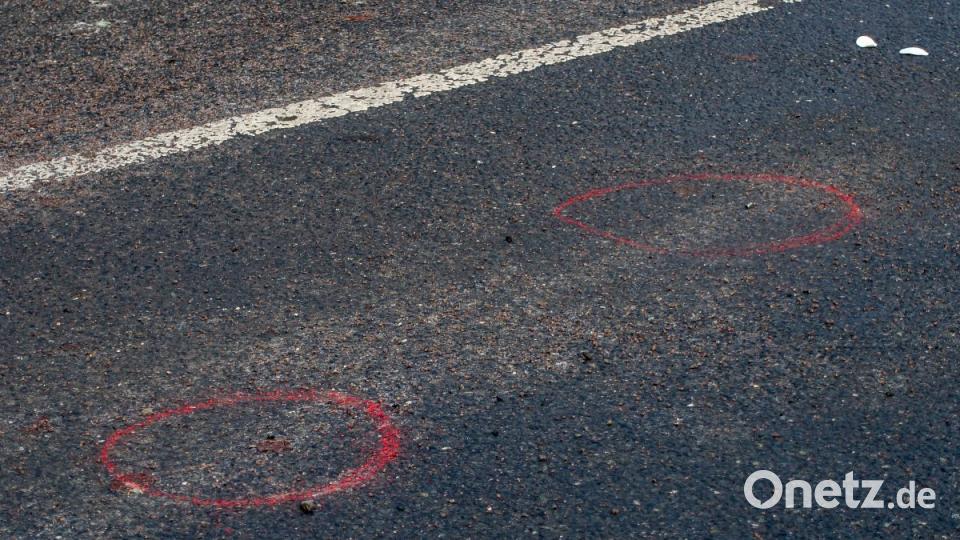 Polizei und Rettungskräfte waren mit einem Großaufgebot am Ort des Geschehens. Bild: wd