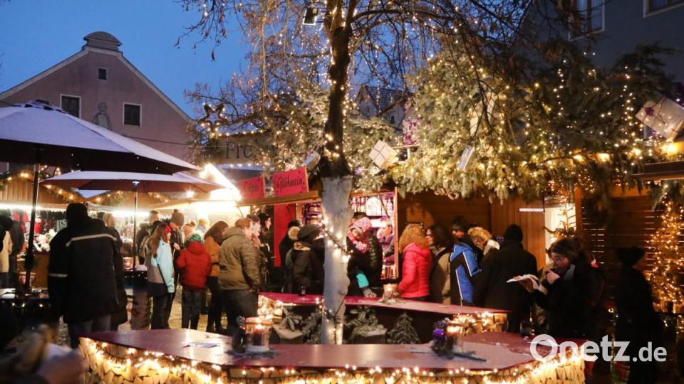 Auf dem Schwandorfer Weihnachtsmarkt. Bild: Gerhard Götz