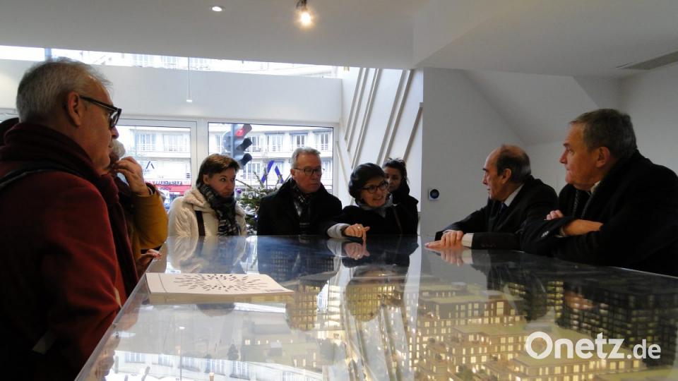 Impressionen vom Besuch der Weidener Delegation in Issy-les-Moulineaux Bild: esa