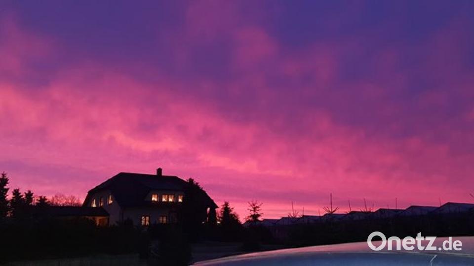 Lila Wolken über der Oberpfalz. Bild: Michl Gmeiner