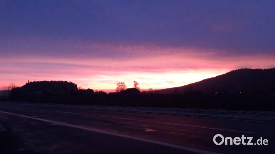 So macht der frühe Weg in die Schule Spaß, bei dem Himmel. Bild: Lisa Wittmann