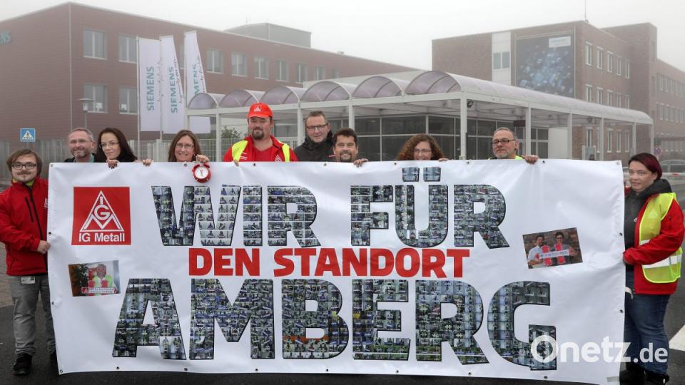 Siemens sorgt 2018 für Schlagzeilen in Amberg – wegen Umstrukturierungen, der Schließung des Logistikzentrums und eines Streiks. Bild: Steinbacher
