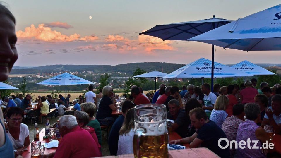 Wo Seelen daheim sind: zum Beispiel auf dem Annabergfest im Juli. Bild: Hartl