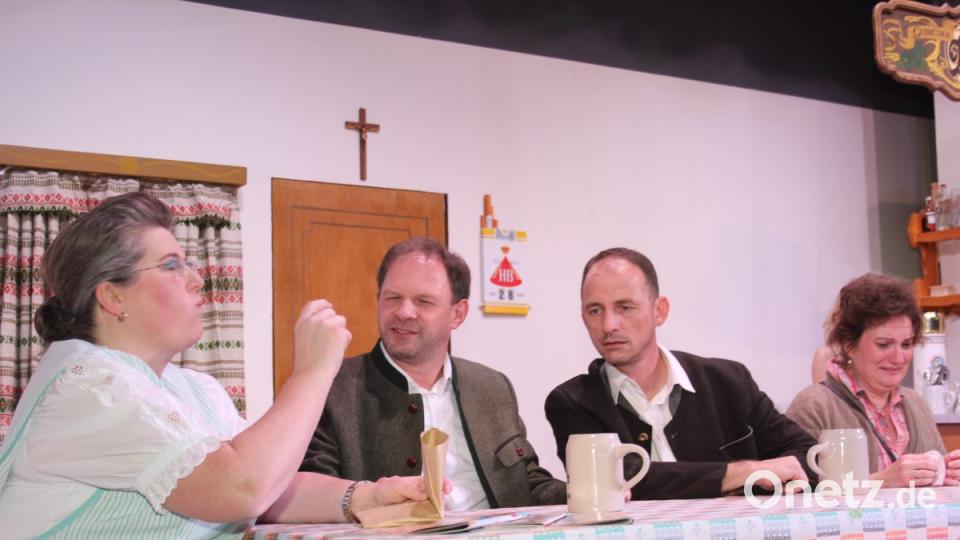 Theaterstück &quot;Feine Damen&quot; der Kolpingsfamilie Oberviechtach. Bild: frd
