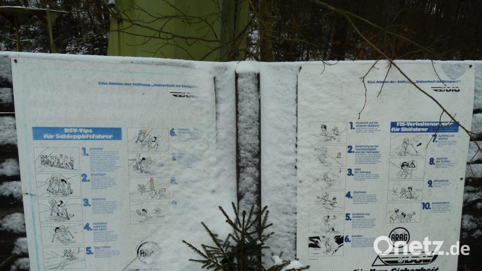 Die Anleitung für eine sichere Benützung der Anlage hängt noch. Bild: Portner