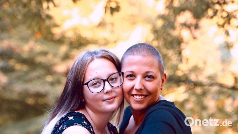 Beim Fotoshooting in der Eremitage in Bayreuth mit Tochter Pia. Bild: exb